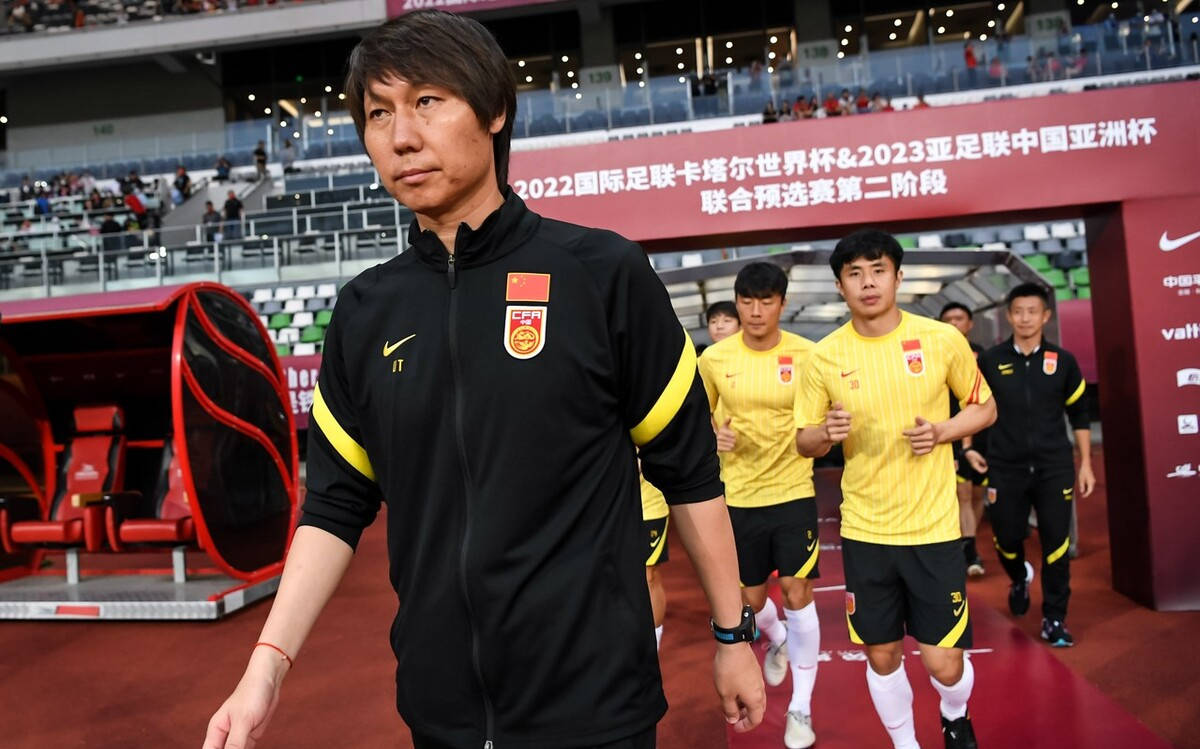 爱游戏官网-包含风云突变！山东泰山清晨门线救险，欧篮联版图或变，引发热议，球探报告显示潜力的词条